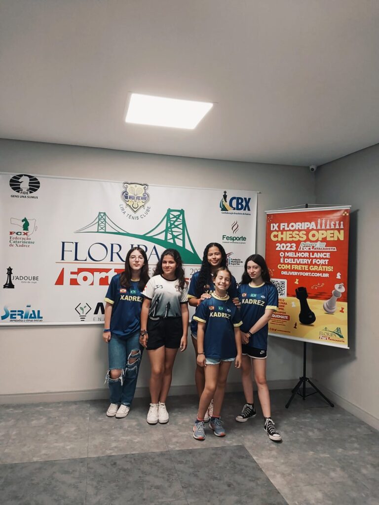 ATLETAS DE LACERDÓPOLIS PARTICIPARAM DO FESTIVAL INTERNACIONAL DE XADREZ FLORIPA  CHESS OPEN - MUNICÍPIO DE LACERDÓPOLIS