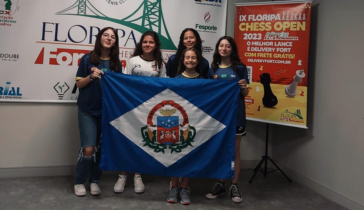 ATLETAS DE LACERDÓPOLIS PARTICIPARAM DO FESTIVAL INTERNACIONAL DE