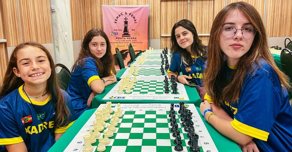 ENXADRISTAS DE LACERDÓPOLIS PRESENTES NO CAMPEONATO BRASILEIRO DE XADREZ -  MUNICÍPIO DE LACERDÓPOLIS